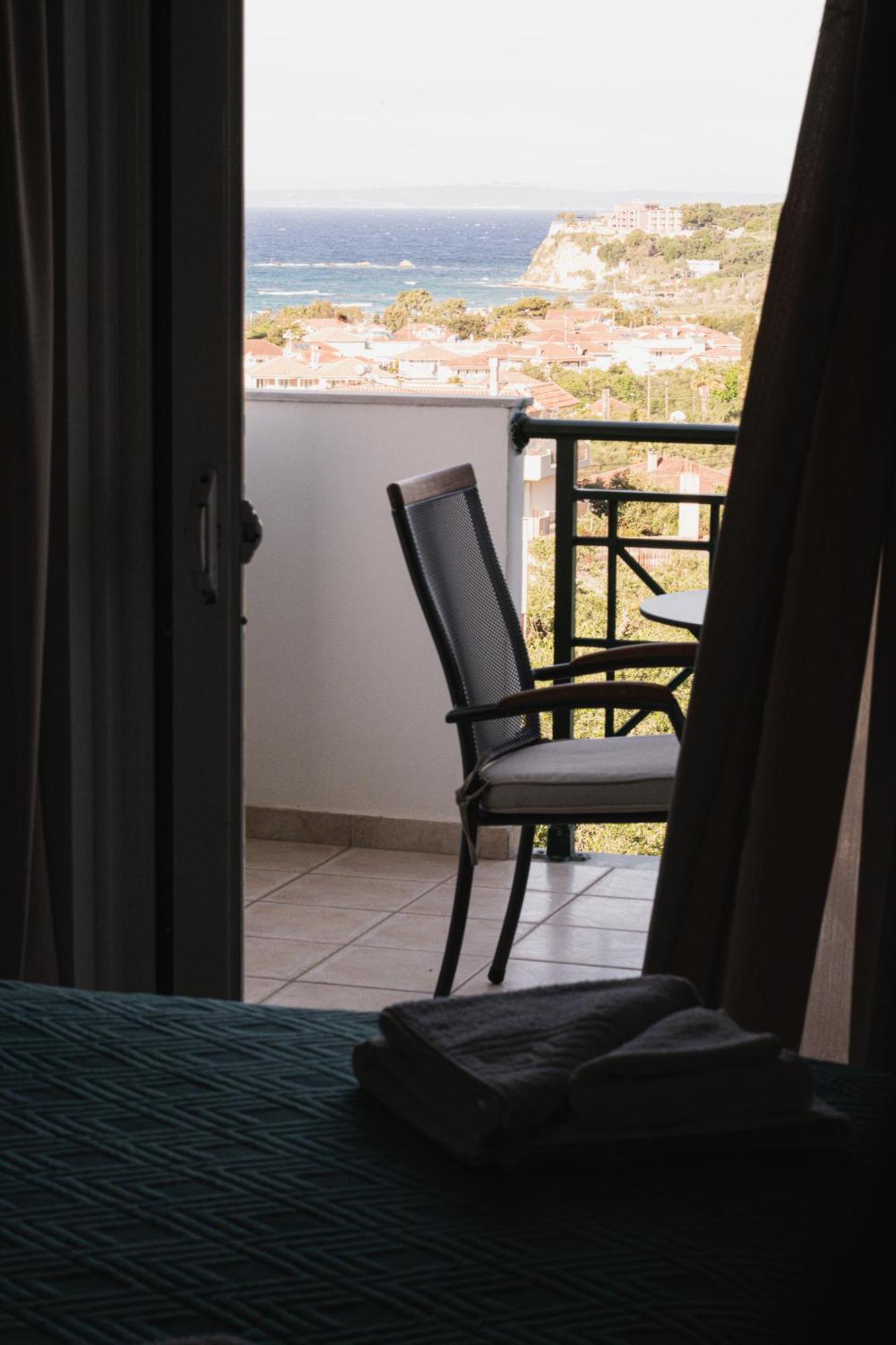 St Nicholas Tsilivi Apts By 