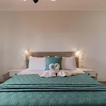 St Nicholas Tsilivi Apts By \
